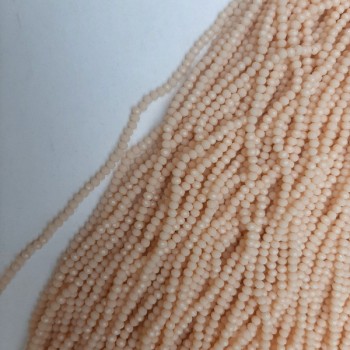 Korálky Český křišťál béžové broušené rondely, průměr 3×2,5 mm, délka 39 mm ±, na niti