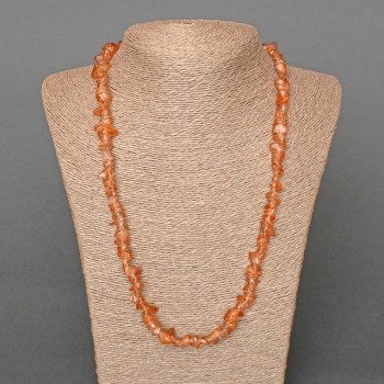 Náhrdelník z tonovaného růžového křemene, drobné korálky, průměr 8×4 mm, délka 57–62 cm