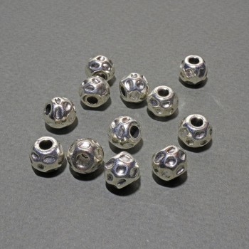 Kovová vložka pro korálky, průměr 9×7,5 mm, vnitřní průměr cca 3 mm, balení 12 ks, 20 g