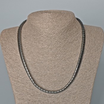 Náhrdelník z hematitu «Zigzag», průměr 7,5×5,5 mm, délka 48 cm