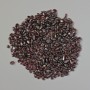 Granátová kamenná drť bez otvoru – průměr 2–6 × 2–4 mm ± (cena za 100 g)
