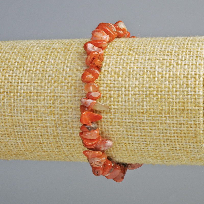 Náramek z karneolu, drobné korálky, průměr 8×4 mm, délka 18 cm, elastický