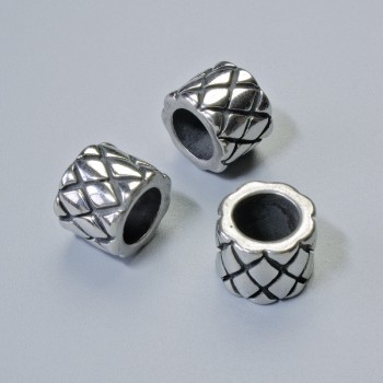 Kovová součástka – korálka-vložka, průměr 7×9 mm, otvor 5,1 mm, stříbrný odstín kovu, 1 ks