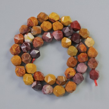 Korálky jaspis Mookajt, přírodní kámen, facetované (víceúhelníkové) korálky, průměr 7×8 mm, délka cca 37 cm, na niti