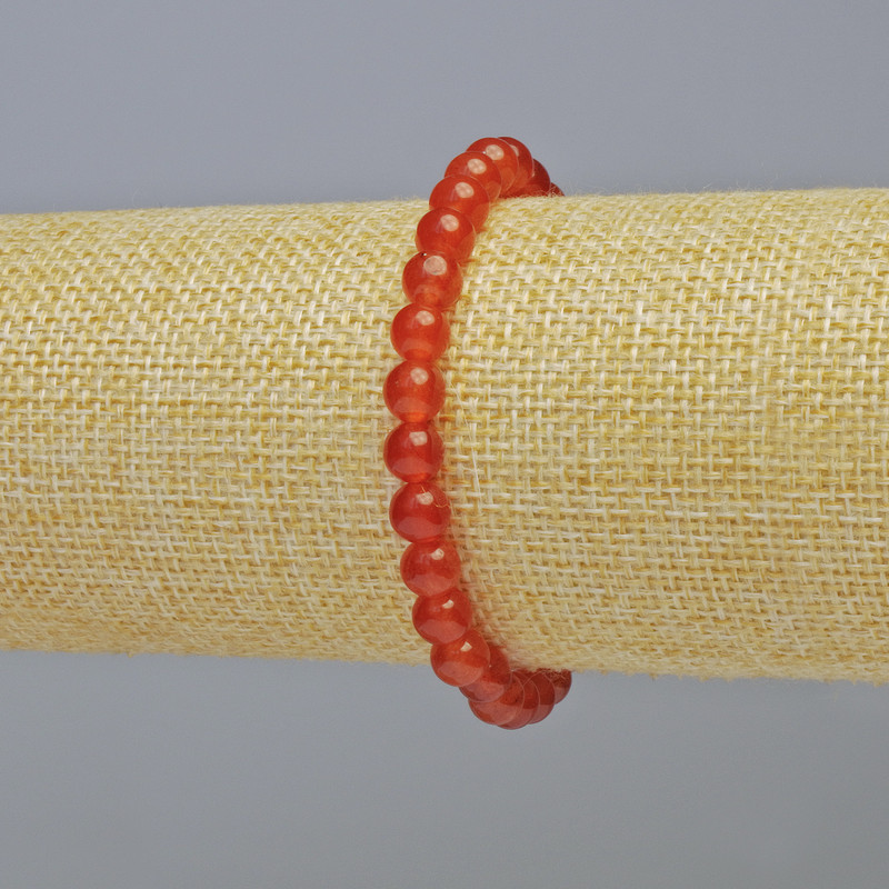 Náramek karneolu z přírodního kamene, hladká kulička, průměr cca 6 mm, elastický, délka 18 cm