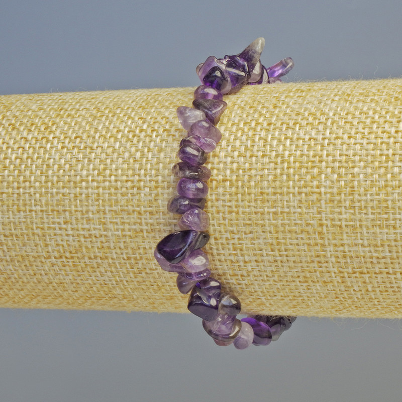 Náramek z ametistu, drť přírodního kamene, průměr 8×3 mm ± (streč), délka 18 cm+