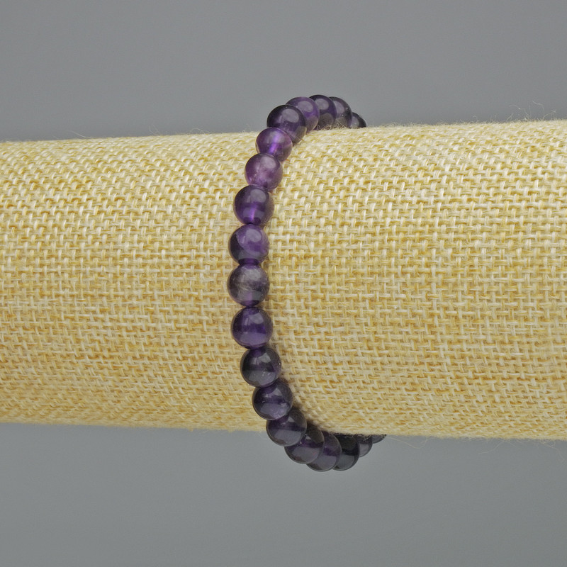 Náramek z ametystu, přírodní kámen, hladké kuličky o průměru cca 6,5 mm, délka 18 cm (elastický)