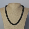 Náhrdelník ze syntetického šungitu (umělý), hladký rondel, průměr 10×4,5 mm, délka 45–49 cm