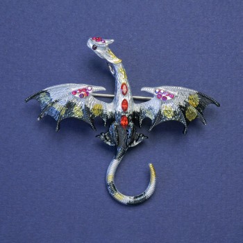 Brož s přívěskem «Drak» s černým a šedým smaltem, červenými krystaly, stříbrná barva kovu 50 × 57 mm +