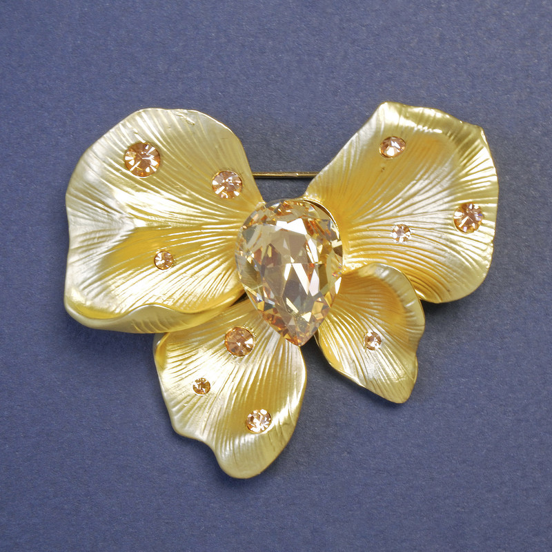 Brož mašlička s velkým žlutým krystalem 53×48 mm ± zlatavý kov