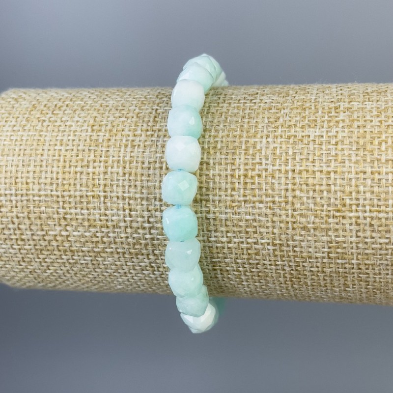 Náramek angelit brusované kostky, průměr 7×7 mm, délka 18 cm, elastická guma