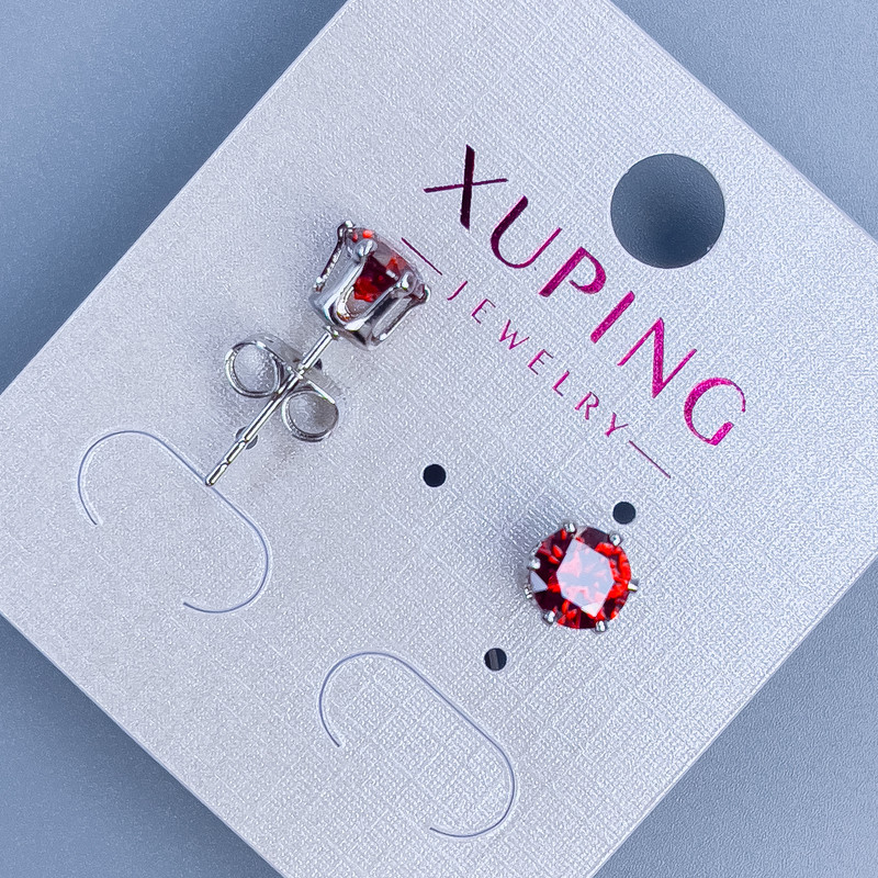Náušnice pecky Xuping s červeným kamenem v provedení Koruna, 6 mm, rhodiované