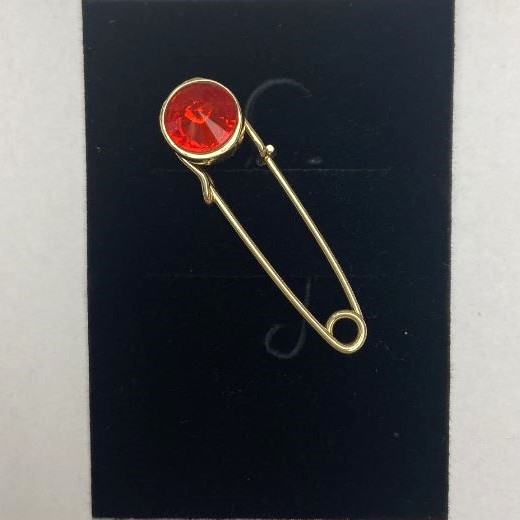 Brož s červeným krystalem, zlatistý kov, 36×12 mm