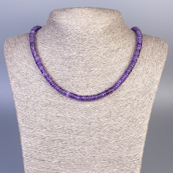 Náhrdelník z ametystu rondelových korálků, průměr 6×2 mm, délka 50 cm, s karabinkou