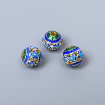 Korálka Cloisonné zeleno-modro-tyrkysová smalt, průměr 8 mm, otvor 1,5 mm, zlatavá barva kovu, 1 ks