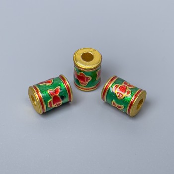 Cloisonné korálek cylindrický – červená a zelená, 7×10 mm, otvor 3 mm, zlatistý kov, 1 ks