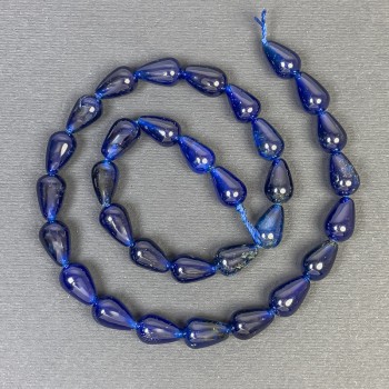 Korálky z tónovaného křemene kapkovitého tvaru 12×8 mm ± na niti, délka 38 cm+