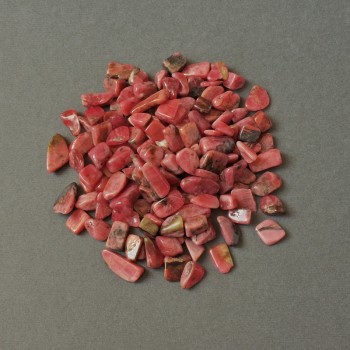 Přírodní kámen rhodochrózit drť bez otvoru 9–16 × 7–9 mm ±