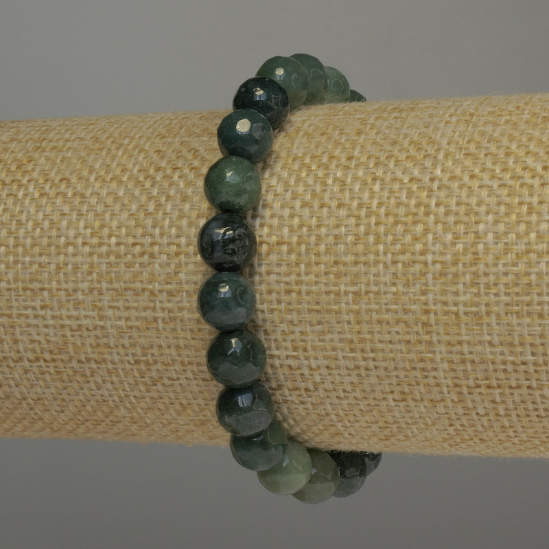 Náramek ze zeleného jaspisu, fazetované kuličky 8 mm, délka 18 cm, na elastické šňůře