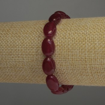 Náramek z turmalínu, oválného tvaru, průměr 14×10 mm, délka 18 cm, elastický