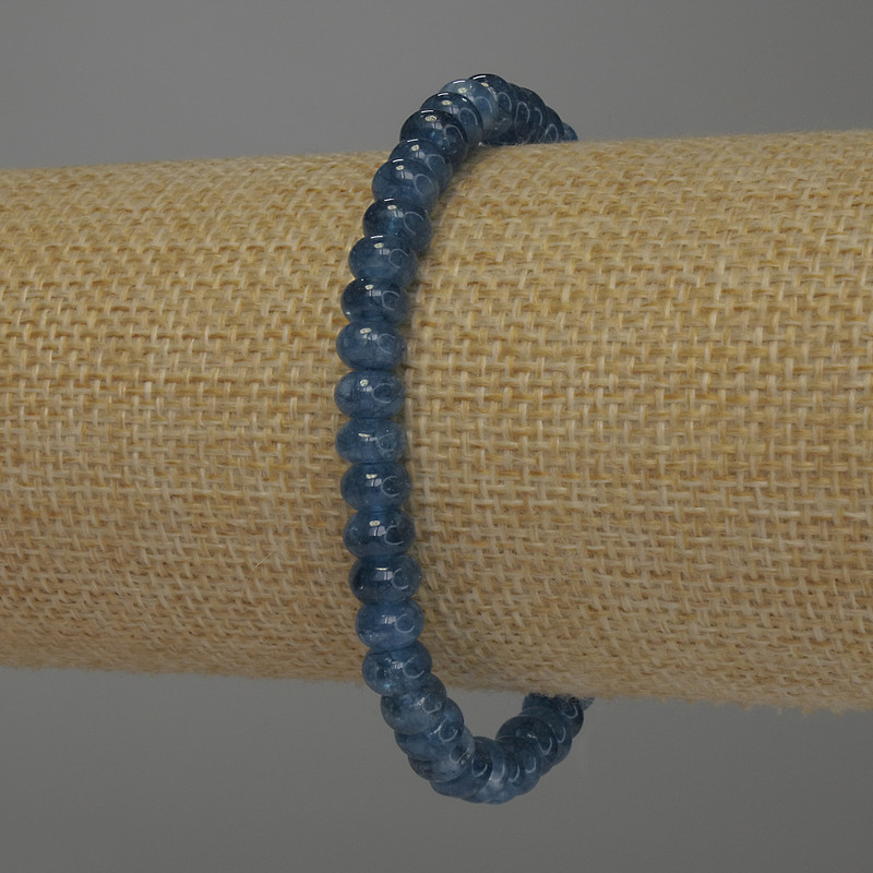 Náramek z akvamarínu – rondely 6×4 mm, délka 18 cm, strečový