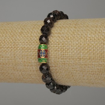 Náramek z granátu, facetované korálky, průměr 8 mm, délka 18 cm, elastický