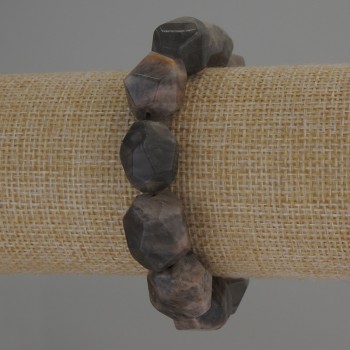 Náramek Slunečný z přírodního kamene s multifacetními korálkami, průměr 16–18×13–16 mm, délka 18 cm, elastický