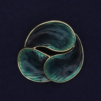 Brož Akcent se zeleným smaltem a zlatavým kovem 44 mm+