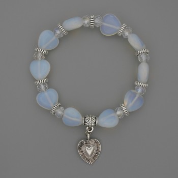 Náramek z měsíčního kamene ve tvaru srdcí, průměr cca 12×12 mm, se kovovými vložkami, délka 18 cm, pružný