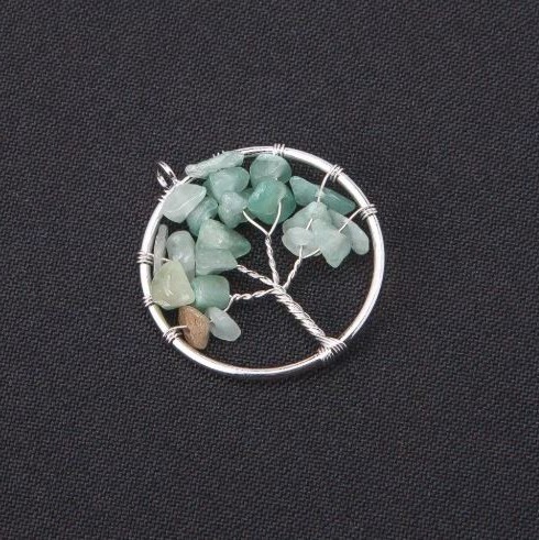 Přívěšek „Strom štěstí“ z nefritu, průměr 30 mm