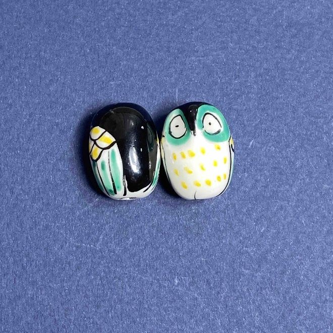 Keramická korálka Sova černá broušená, 22×16 mm, 2 ks