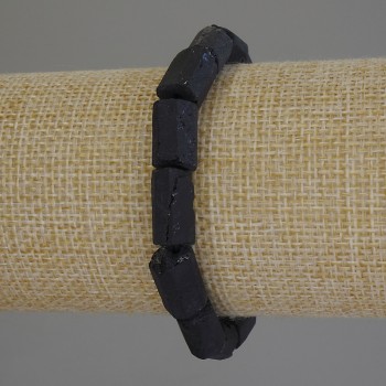 Náramek z turmalínu šerl, broušený, průměr 14×8 mm, délka 18 cm, na pružné gumičce