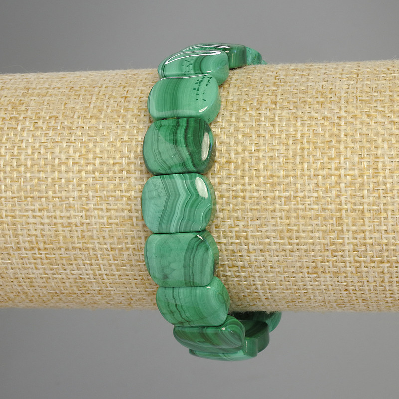 Náramek z malachitu, přírodní kámen, zaoblené články, průměr 14×11 mm, délka cca 18 cm, elastický
