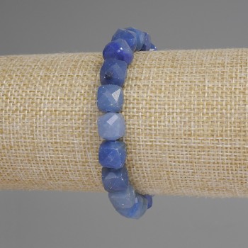 Náramek z modrého aventurínu, broušené kostky, průměr 9 mm, délka 18 cm, elastický