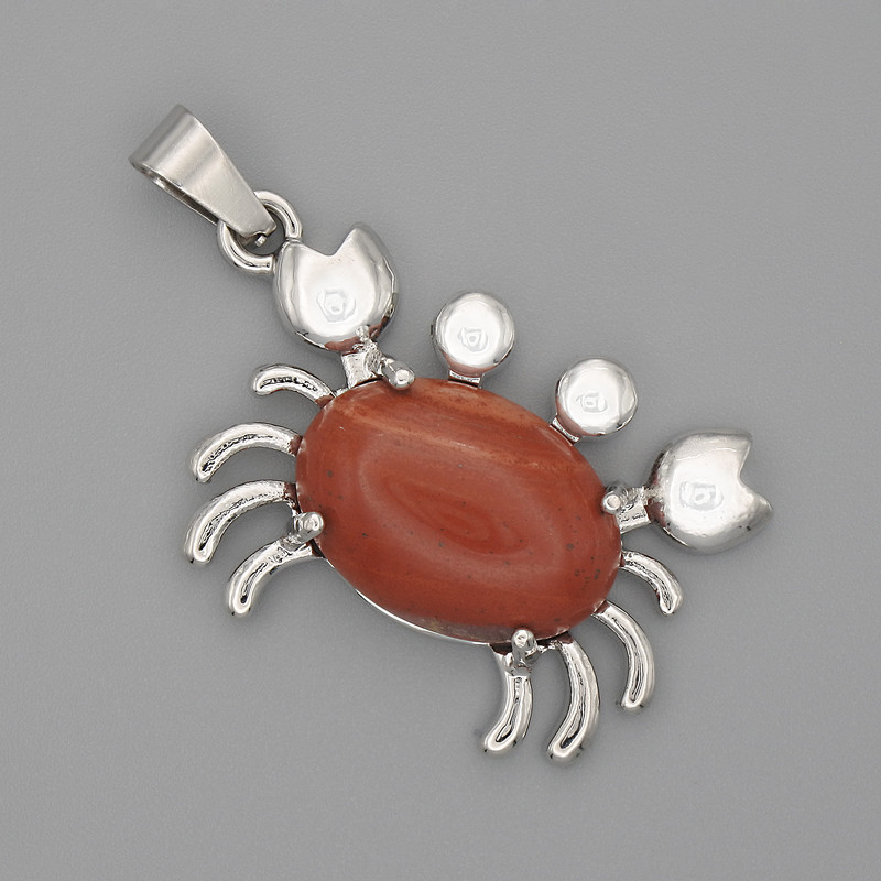 Přívěšek Krab z červeného jaspisu 40×22 mm ± stříbrný kov