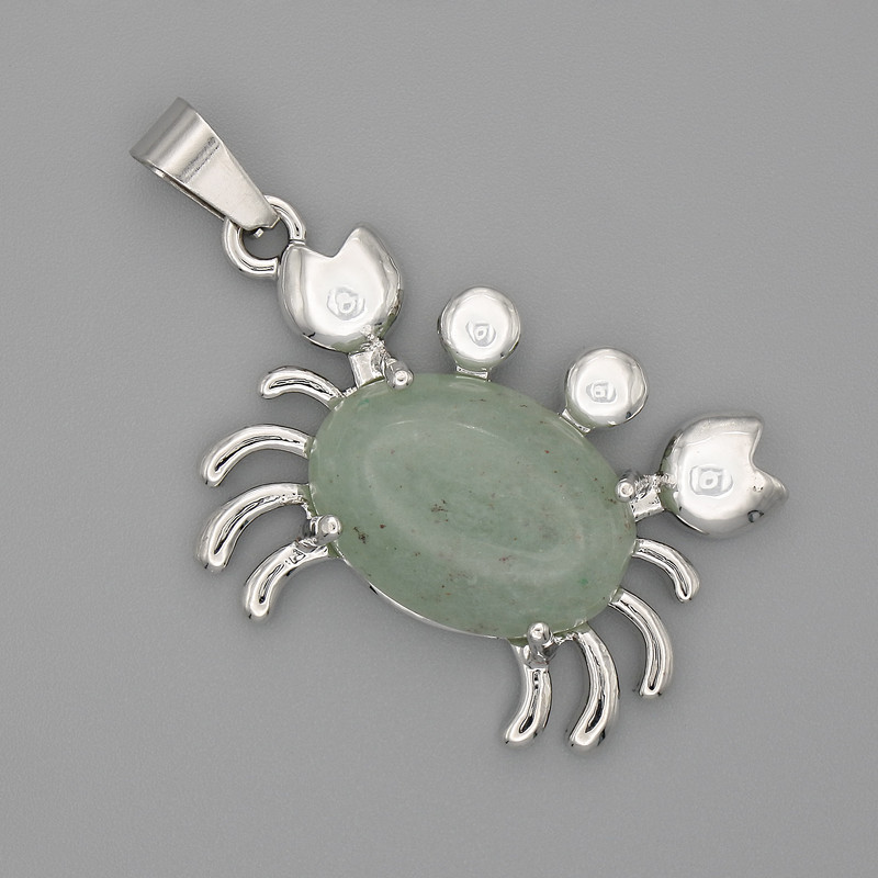Přívěšek Krab z nefritu 40×22 mm