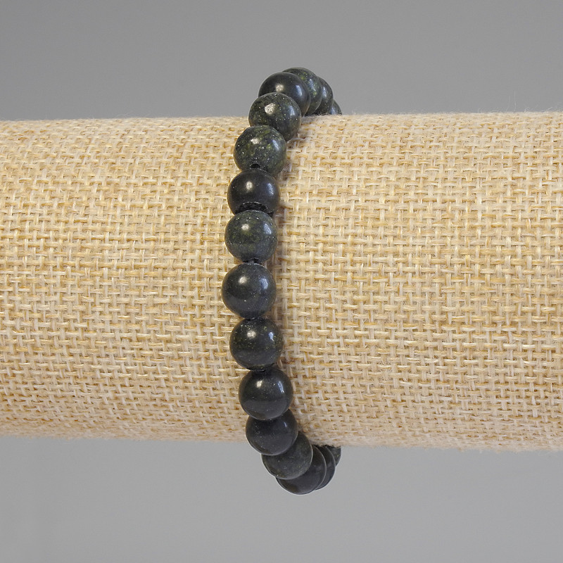 Náramek ze serpentinitu – hladké kuličky, průměr 8 mm, délka 18 cm, elastický