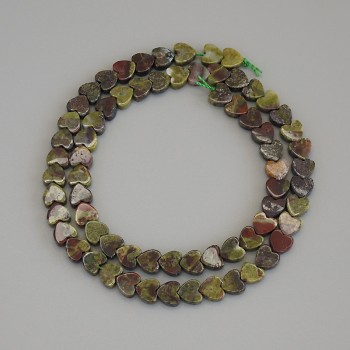 Korálky jaspis krev draka ve tvaru srdce, průměr 6×6×2 mm ± na niti, délka 37 cm+