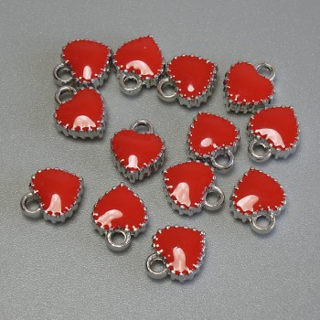 Přívěšek srdce, červený smalt, stříbrný kov, průměr 7×8 mm, balení 13 ks