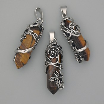 Přívěsek z tygřího oka – šestiúhelník se květem, 35×15 mm, délka 44 mm