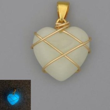 Přívěsek Srdce v opletení z onyxu s modrým světélkováním, 21×21 mm, průměr 30 mm