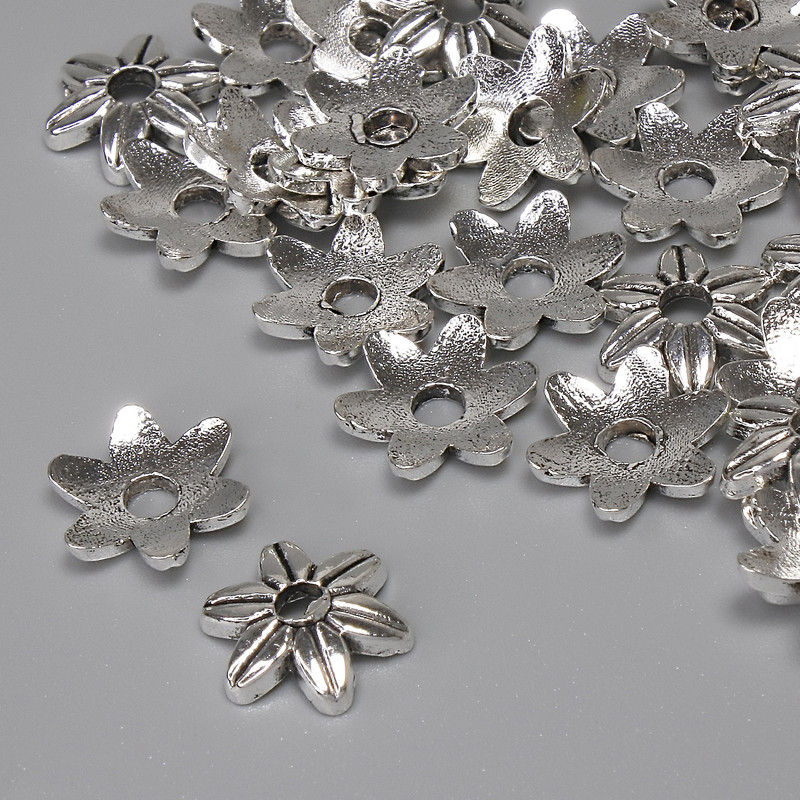 Koncovka na korálek stříbrného odstínu 10×1 mm