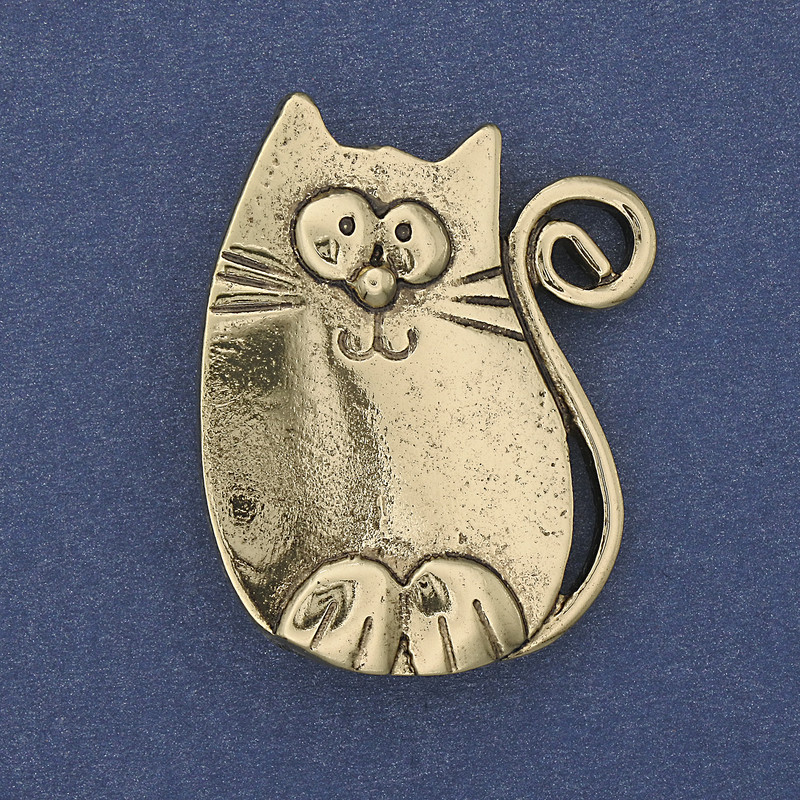 Brožka-přívěsek «Kočka» zlatavý kov 37×29 mm+