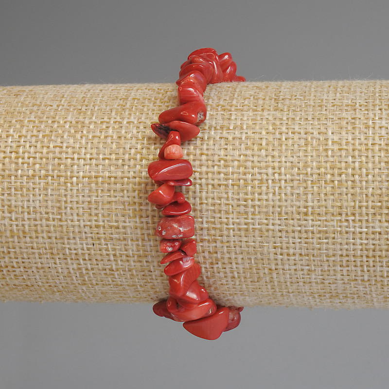 Náramek z korálových úlomků 5–10×2–5 mm, délka 18 cm, elastický
