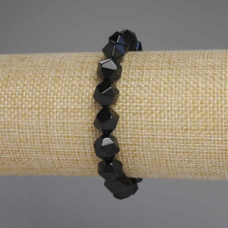 Náramek z černého onyxu s víceúhelníkovými fazetami, průměr 10×8 mm, délka 18 cm, elastický
