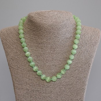 Náhrdelník z kočičího oka, hladká korálka o průměru 10 mm, délka cca 50 cm, s uzávěrem