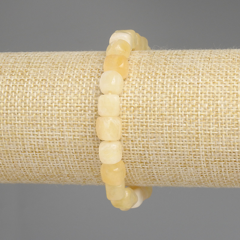 Náramek z citrínu ve tvaru kostek, průměr 7,5 mm, délka 18 cm, elastická guma