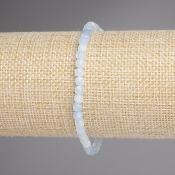 Náramek z akvamarínu broušené kubické korálky, průměr 4×4 mm, délka 18 cm, elastický