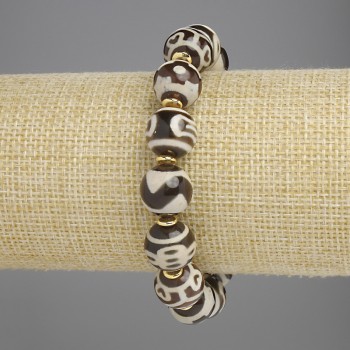 Náramek z achátu s hladkými kuličkami o průměru cca 12 mm – s kovovými vsadkami, délka 18 cm, elastický