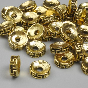 Korálka-vložka zlaté barvy kovu, průměr 8×2,5 mm, díra cca 2,2 mm, balení 20 g (~34 ks)